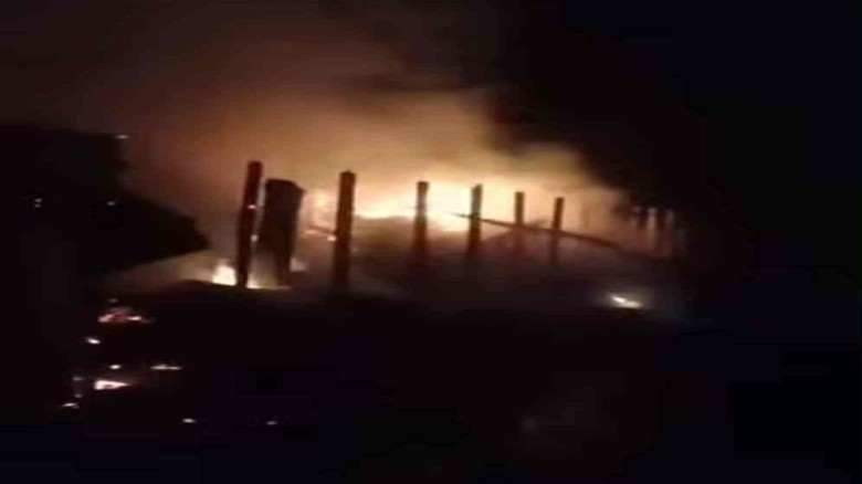 ঘাটাইলে বজ্রপাতে আগুন লেগে ৪টি দোকান পুড়ে ছাই