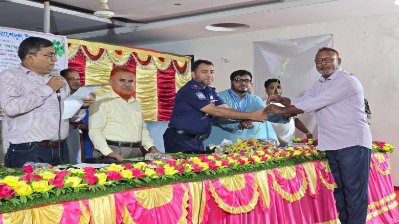 মির্জাপুরে মানবাধিকার কমিশনের নবগঠিত কমিটির সদস্যদের শপথ ও প