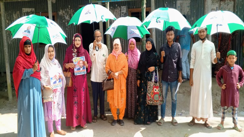 টাঙ্গাইলে বিভিন্ন স্কুল কলেজের শিক্ষকদের মাঝে টুকুর পক্ষে ছা