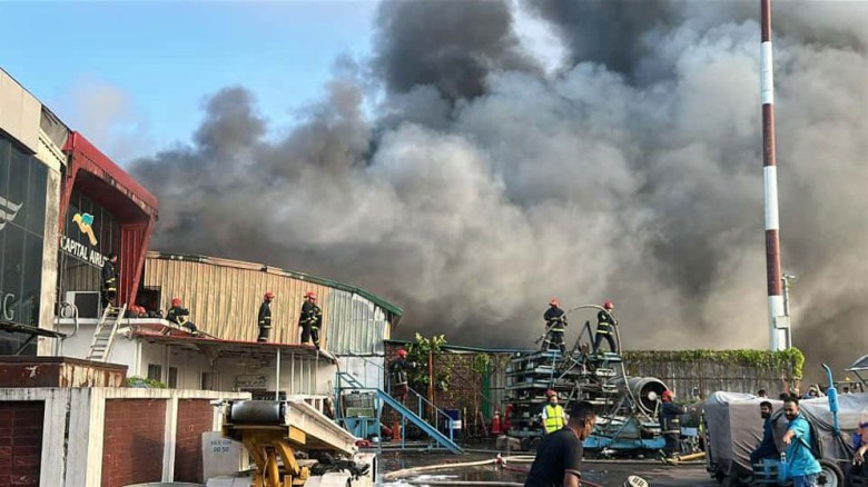 ঢাকা বিমানবন্দরে আগুনে ১২ হাজার কোটি টাকার ক্ষতি