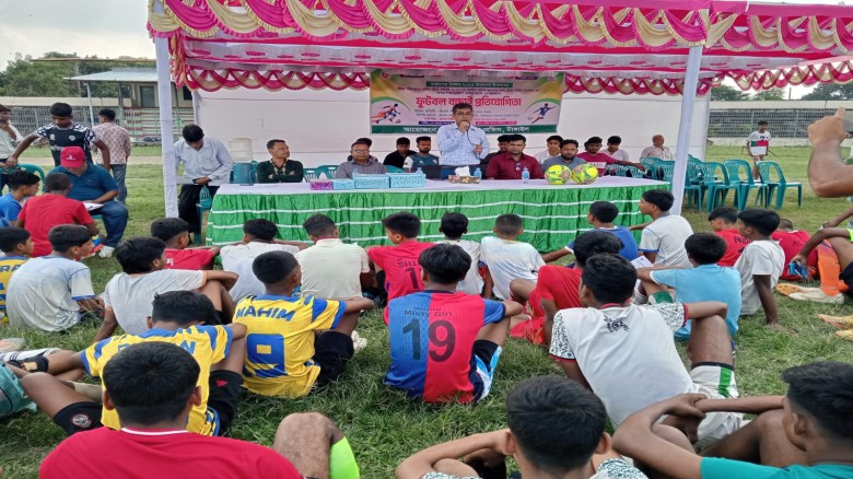 টাঙ্গাইলে কিশোর (অনুর্দ্ধ-১৫) ফুটবলার বাছাই অনুষ্ঠিত