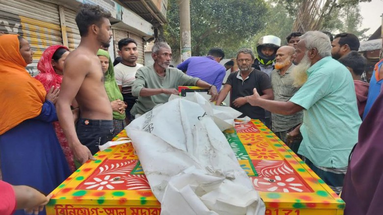 কালিহাতীতে অগ্নিকান্ডে একজন মৃত্যু