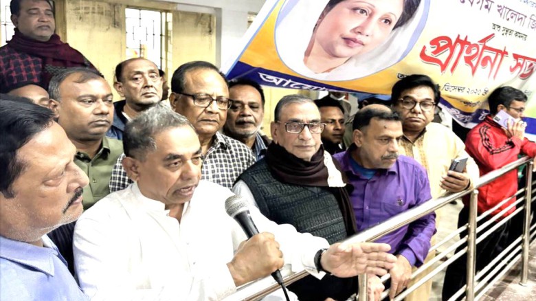 সাবেক প্রধানমন্ত্রী খালেদা জিয়ার সুস্থতা কামনায় টাঙ্গাইলে প্