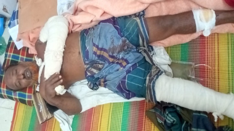 মধুপুরে জমি সংক্রান্ত বিরোধে নারীসহ তিনজন গুরুতর আহত থানায় অ