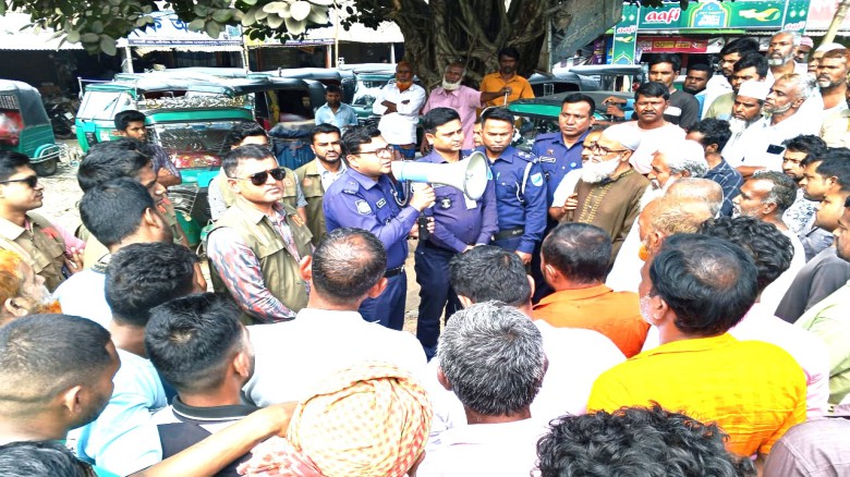 সন্ত্রাস ও দখলমুক্ত টাঙ্গাইল গড়তে জেলা পুলিশের বিশেষ মহড়া, হ