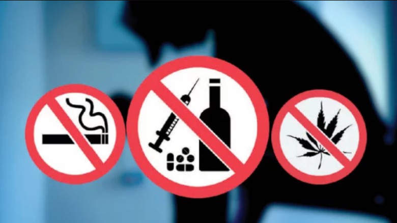 কালিহাতীতে পুলিশের অভিযান প্রাইভেটকারসহ বিপুল পরিমাণ ইয়াবা ও