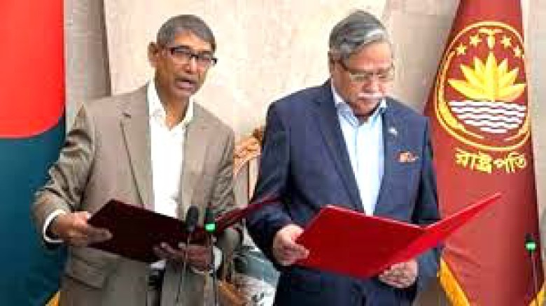 আযম খান মন্ত্রী হওয়ায় সখীপুর-বাসাইলে আনন্দ মিছিল, সংসদ ভবনে 