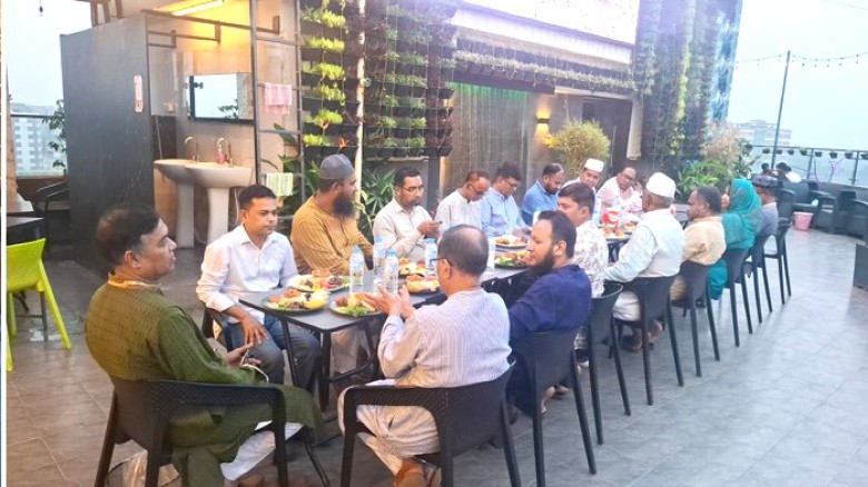 টাঙ্গাইল আঞ্চলিক সংবাদপত্র পরিষদের ইফতার ও দোয়া মাহফিল অনুষ্