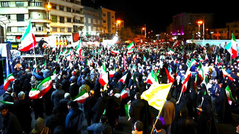 যুদ্ধবিরতিতে সম্মত যুক্তরাষ্ট্র-ইরান, কমল জ্বালানি তেলের দাম