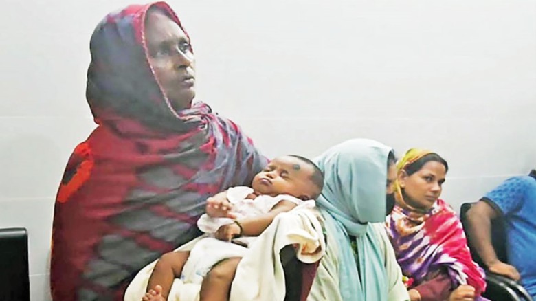 টাঙ্গইলে নিয়মিত টিকার পরিবর্তে শিশুকে জলাতঙ্কের ভ্যাকসিন পুশ