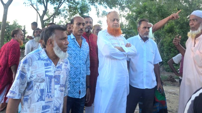 ছবির ক্যাপশন: 