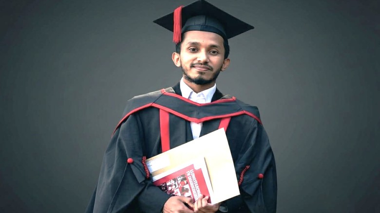 ছবির ক্যাপশন: 