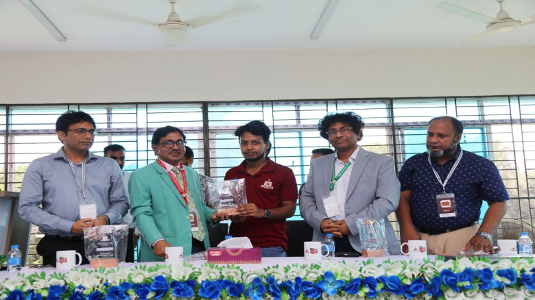 মাভাবিপ্রবিতে জুলাই গণঅভ্যুত্থান উদযাপন