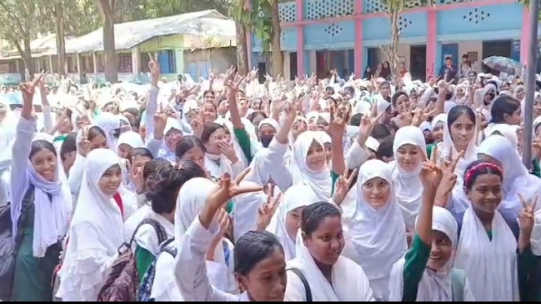 টাঙ্গাইলে ছয়টি প্রতিষ্ঠানে কেউ পাশ করেনি ॥ জিপিএ ৫ পেয়েছে ২১