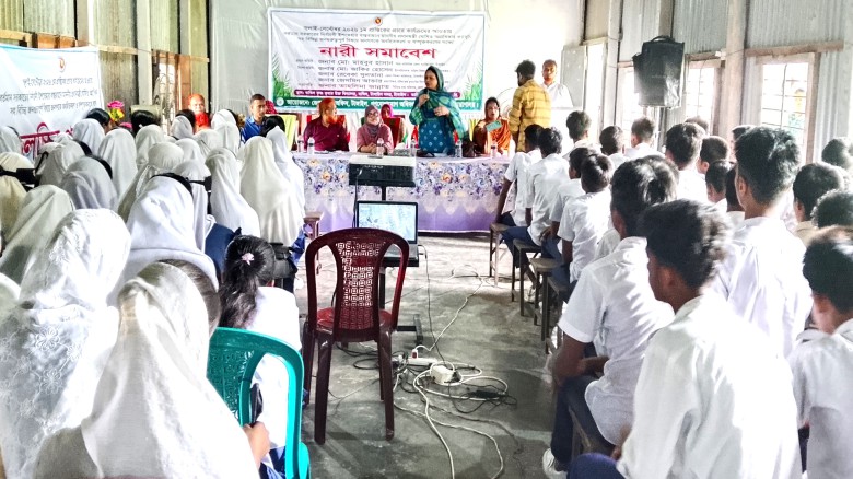 টাঙ্গাইলে তথ্য অফিসের উদ্যোগে নারী সমাবেশ অনুষ্ঠিত