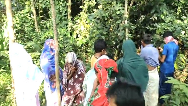 ছবির ক্যাপশন: 