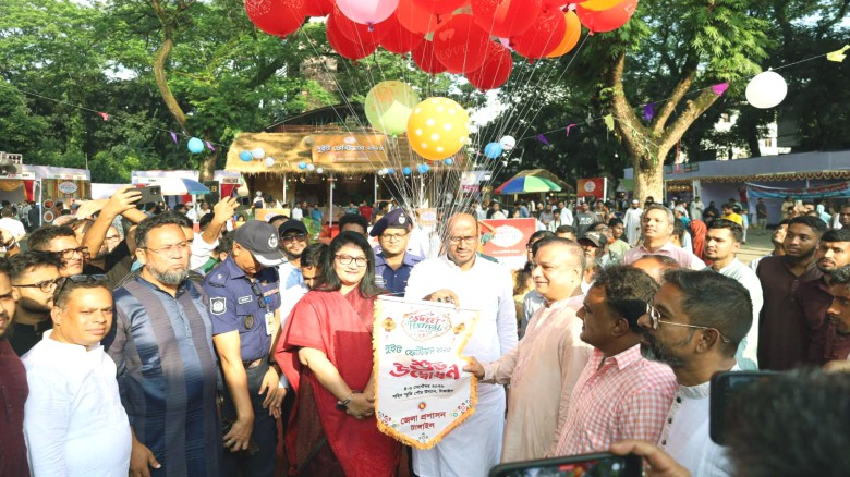 টাঙ্গাইলের ঐতিহ্য তুলে ধরতে জেলা প্রশাসনের ‘সুইট ফেস্টিভ্যাল