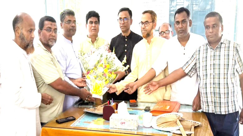 কাউলজানী নওশেরীয়া উচ্চ বিদ্যালয়ে ম্যানেজিং কমিটির সভাপতি মাস