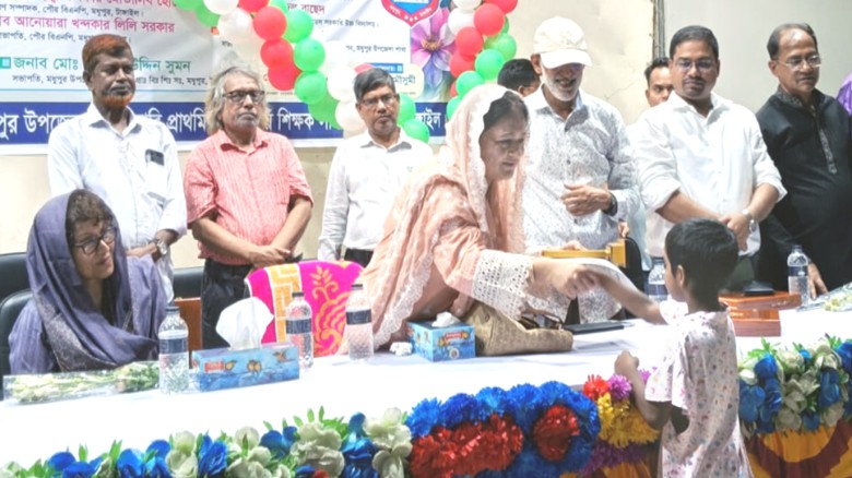 শিশুদের সুশিক্ষিত করতে অভিভাবকদের অধিকতর যত্নবান হতে হবে--- 