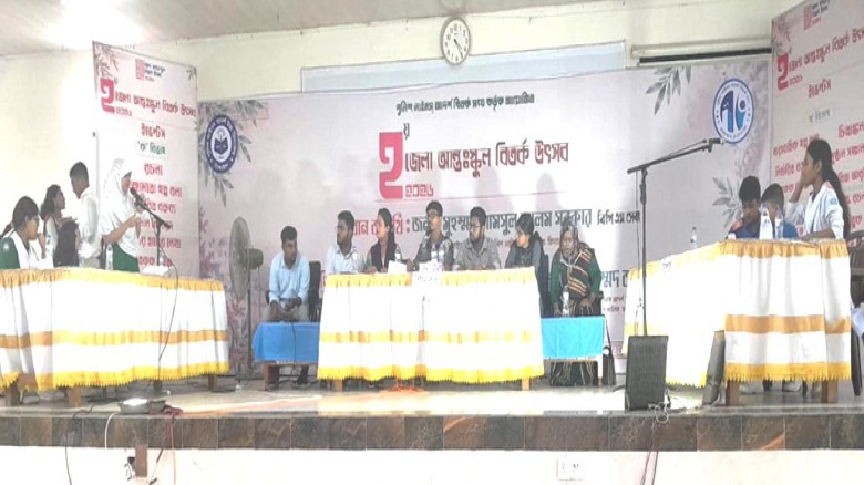৮০০ শিক্ষার্থীর যুক্তির লড়াই : টাঙ্গাইলে দিনব্যাপী আন্তঃস্কুল বিতর্ক উৎসব অনুষ্ঠিত