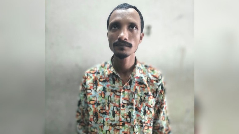 গালমন্দ করায় গৃহকর্তার শতবর্ষী মাকে হত্যা ।। যুবকের মৃত্যুদন