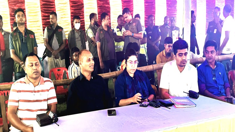 ধনবাড়ীতে  মণ্ডপ পরিদর্শনে পুলিশের ঊর্ধ্বতন কর্মকর্তারা